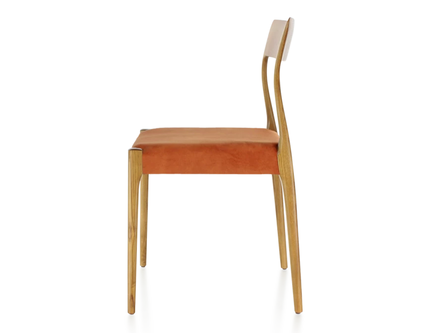 Chaise scandivave bois teinte merisier assise tissu velours terracotta