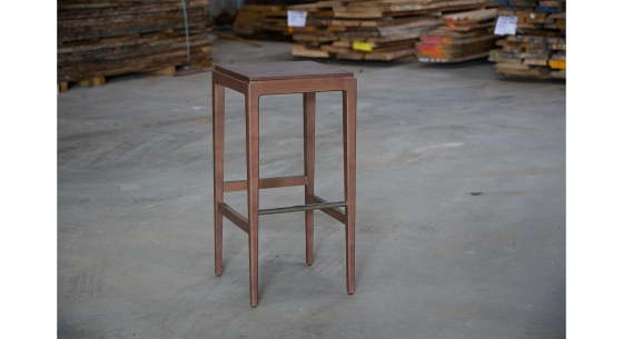 Design bar stool H60 cm walnut-stained wood seat.