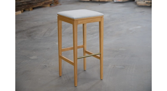Design bar stool H80 cm natural wood finish with beige fabric seat