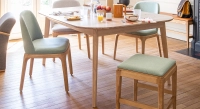 Table extensible en chêne 6 à 12 personnes avec plateau et allonges bois teinte naturelle 140x100 cm Table extensible en chêne 6 à 12 personnes avec plateau et allonges bois teinte naturelle 140x100 cm