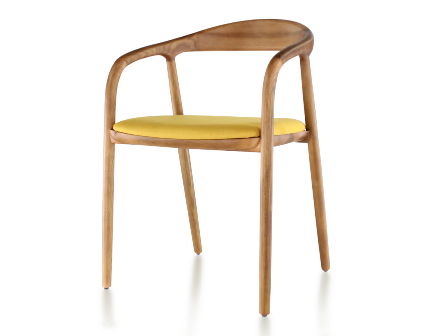 Chaise scandinave bois teinte merisier et tissu jaune