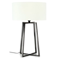 Lampe salon noire pieds croisés abat jour ivoire Lampe salon noire pieds croisés abat jour ivoire