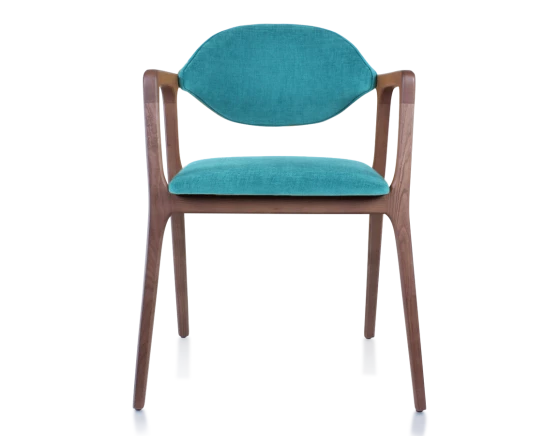 Chaise design avec accoudoirs bois teinte noyer et tissu bleu turquoise