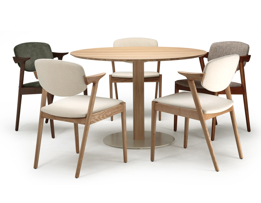 Chaise scandinave bois teinte naturelle assise tissu blanc cassé Chaise scandinave bois teinte naturelle assise tissu blanc cassé