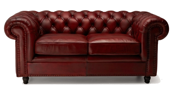 Canapé Chesterfield cuir 2 places rouge carmin accoudoirs cloutés
