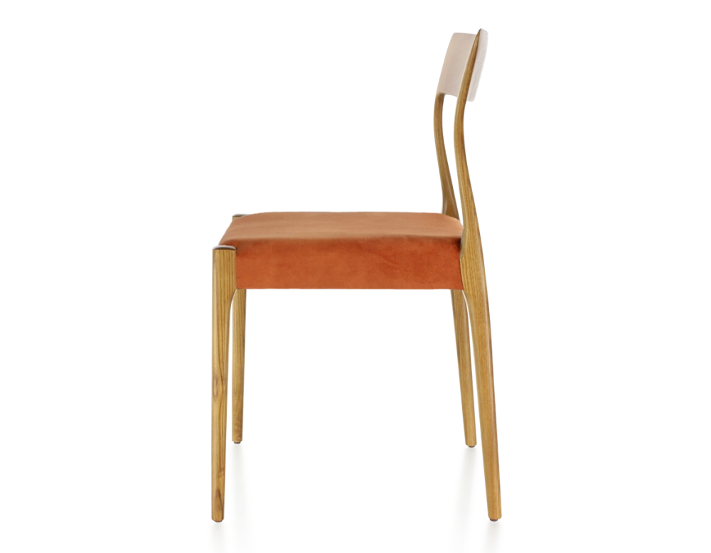 Scandinavian chair cherry-stained wood, terracotta velvet seat Scandinavian chair cherry-stained wood, terracotta velvet seat
