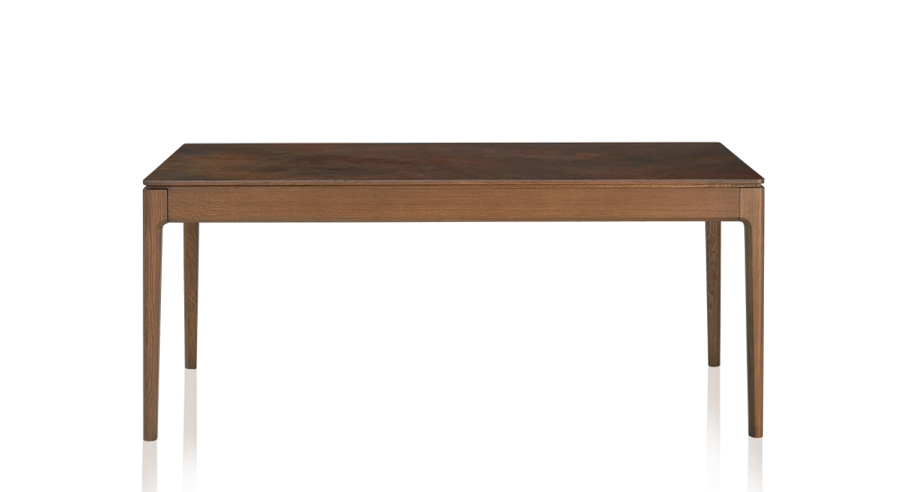 Table salle à manger en chêne et céramique 6 personnes avec bois teinte noyer et plateau céramique brun oxydé 140x100 cm Table salle à manger en chêne et céramique 6 personnes avec bois teinte noyer et plateau céramique brun oxydé 140x100 cm