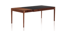 Table extensible 8 à 12 personnes en noyer et céramique allonges bois avec bois teinte naturelle et plateau céramique noir unie 160x100 cm Table extensible 8 à 12 personnes en noyer et céramique allonges bois avec bois teinte naturelle et plateau céramique noir unie 160x100 cm